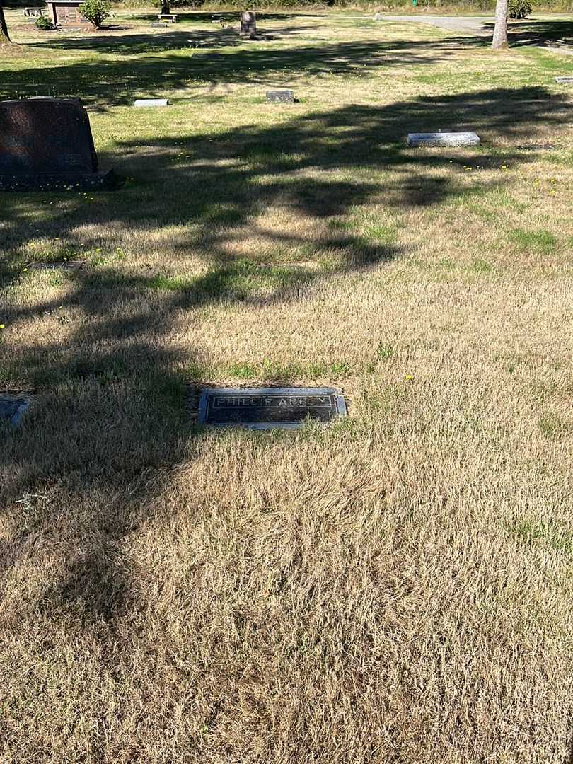 Phillip Abbey's grave. Photo 2