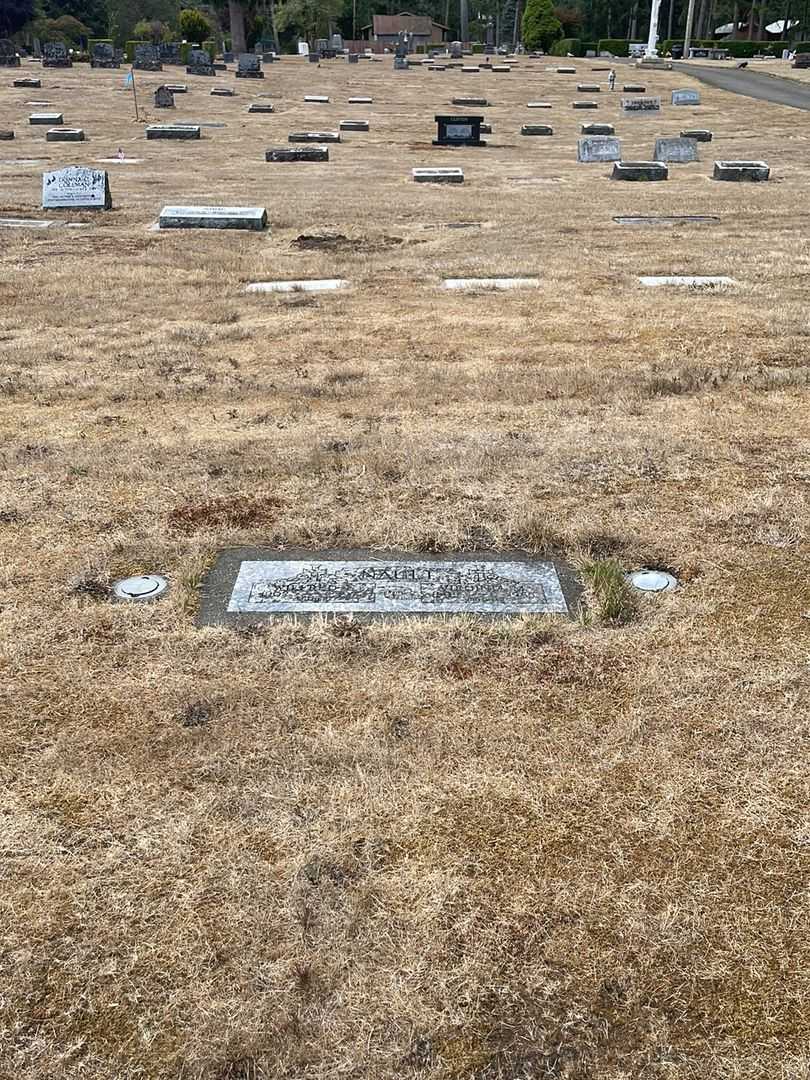 Virginia M. Nault's grave. Photo 2