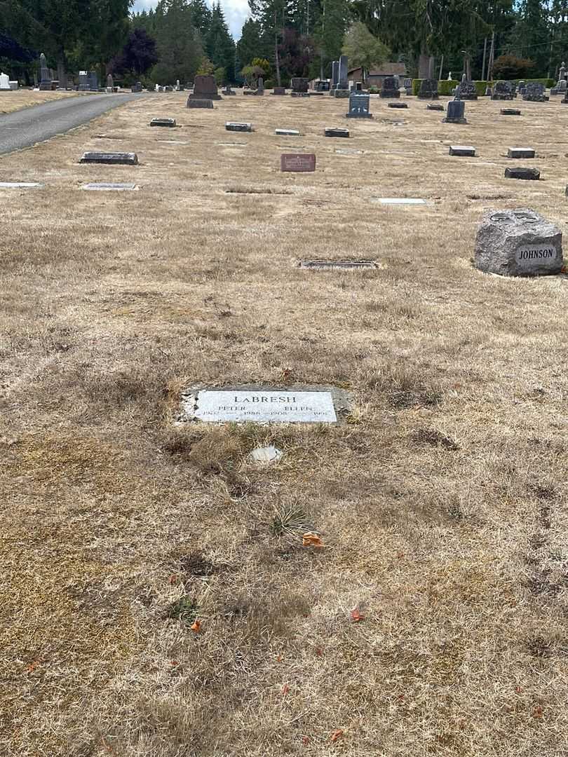Peter J. La Bresh's grave. Photo 2