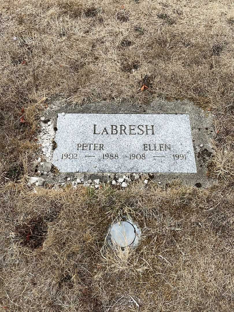 Peter J. La Bresh's grave. Photo 1