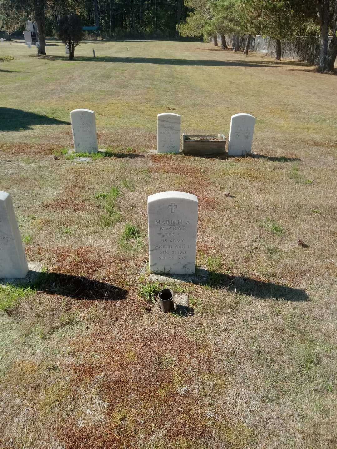 Marion A. MacRae's grave. Photo 2