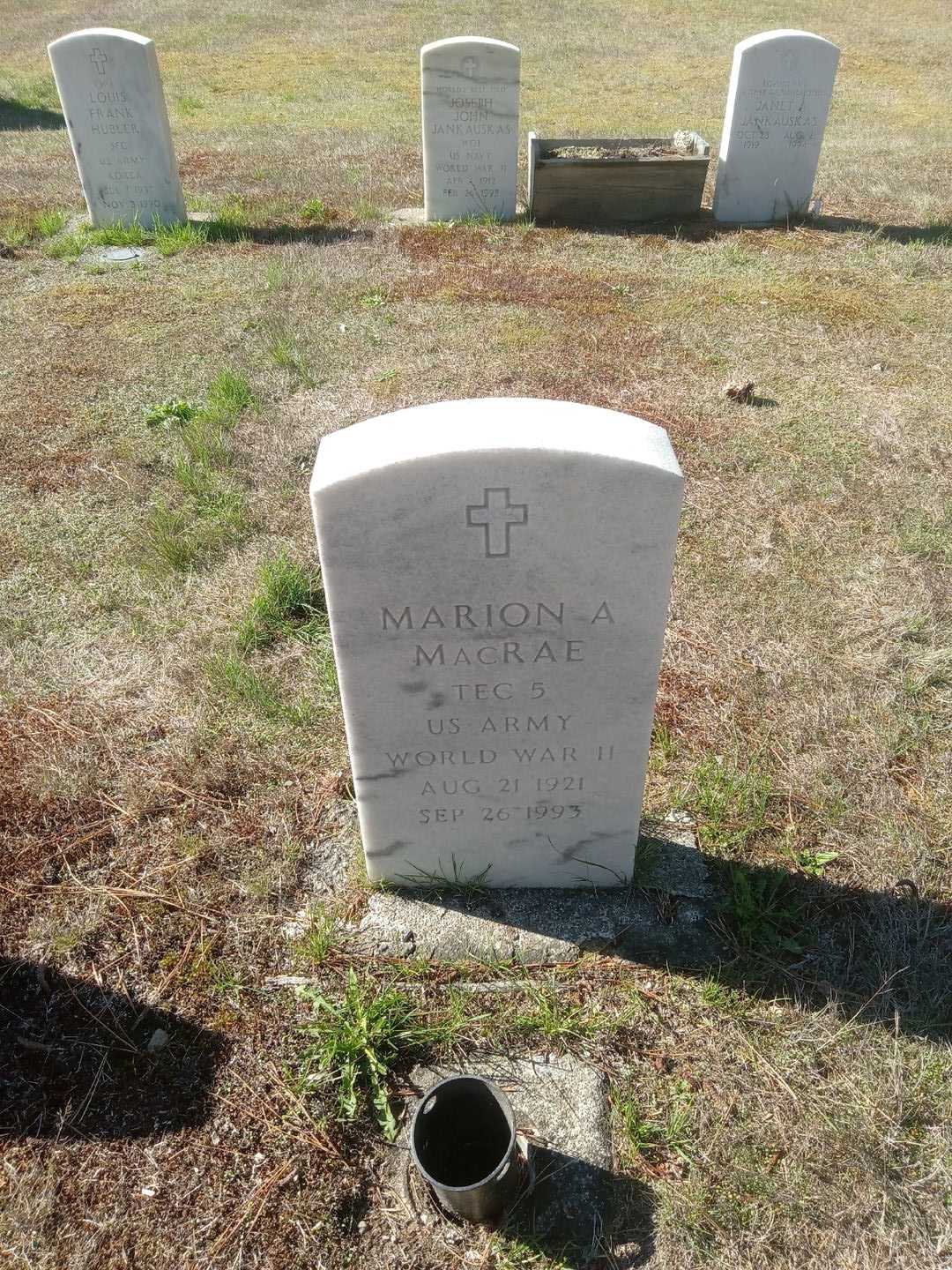 Marion A. MacRae's grave. Photo 1
