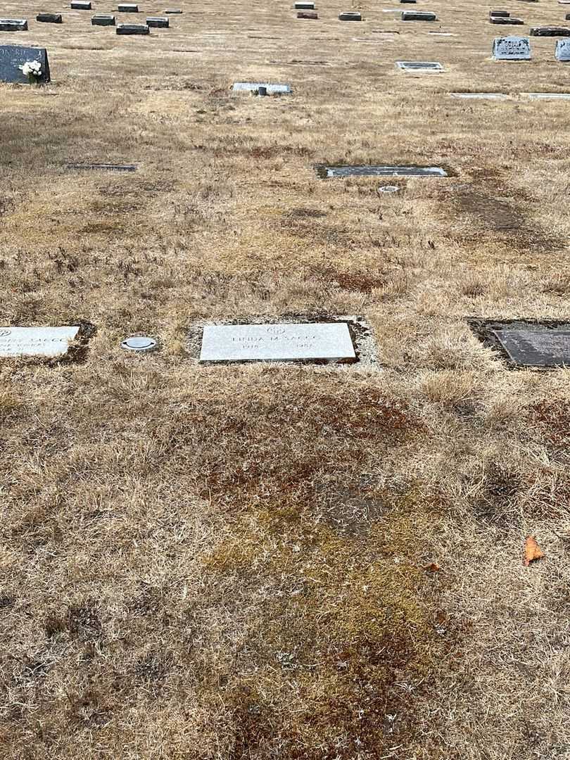 Linda M. Sacco's grave. Photo 2