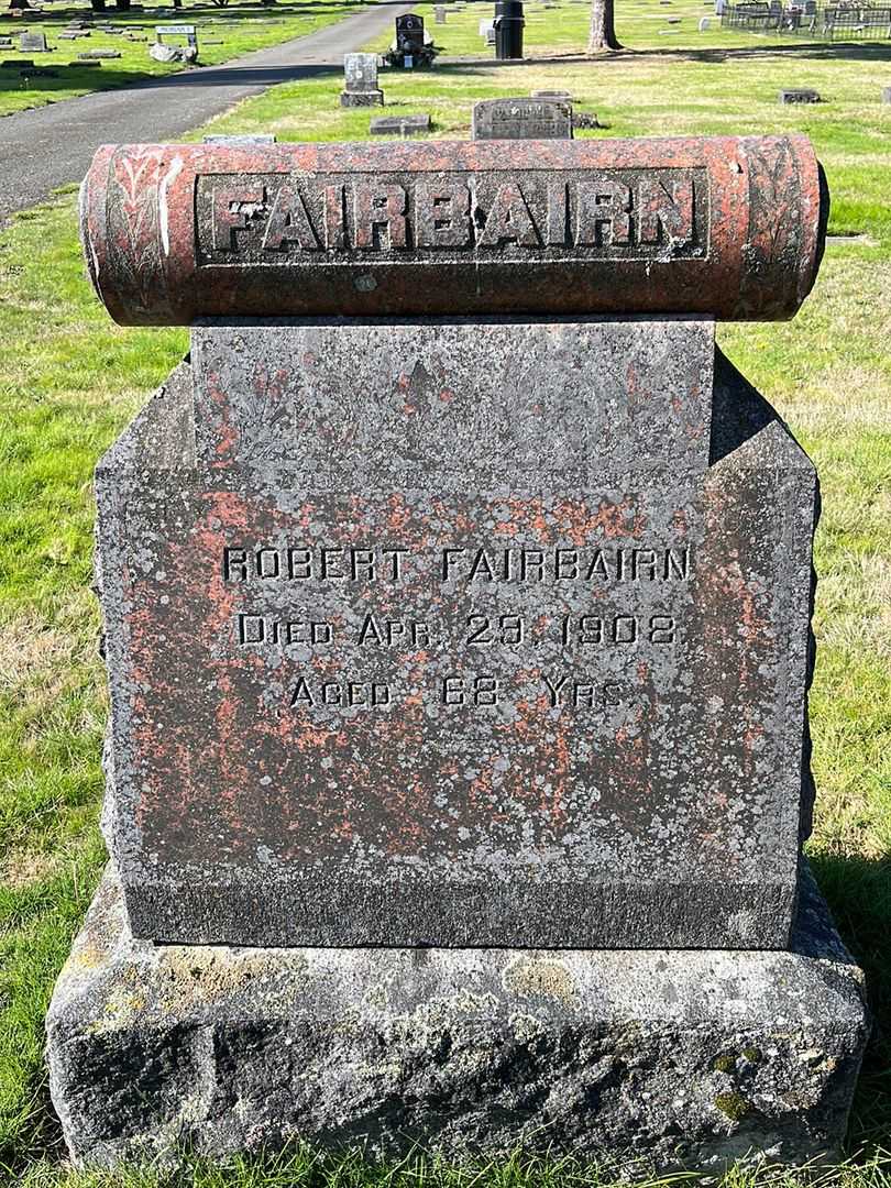 Robert Fairbairn's grave. Photo 1