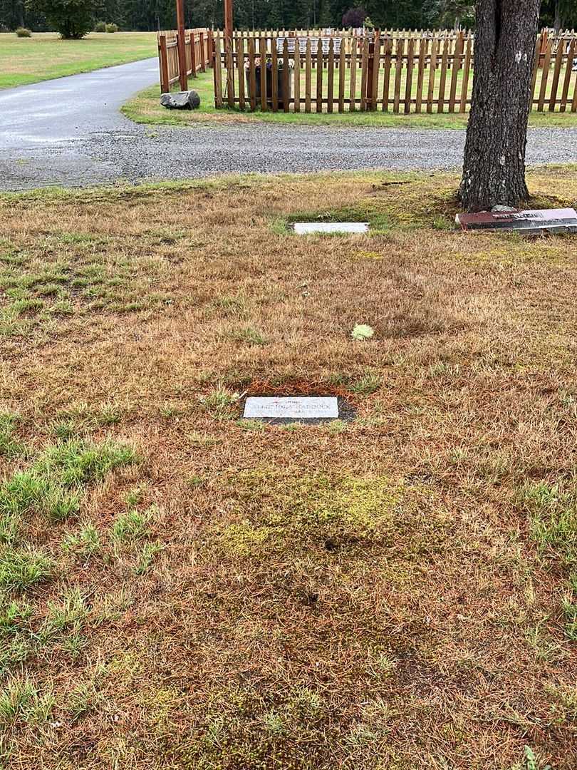 Allie Iola Haddock's grave. Photo 2