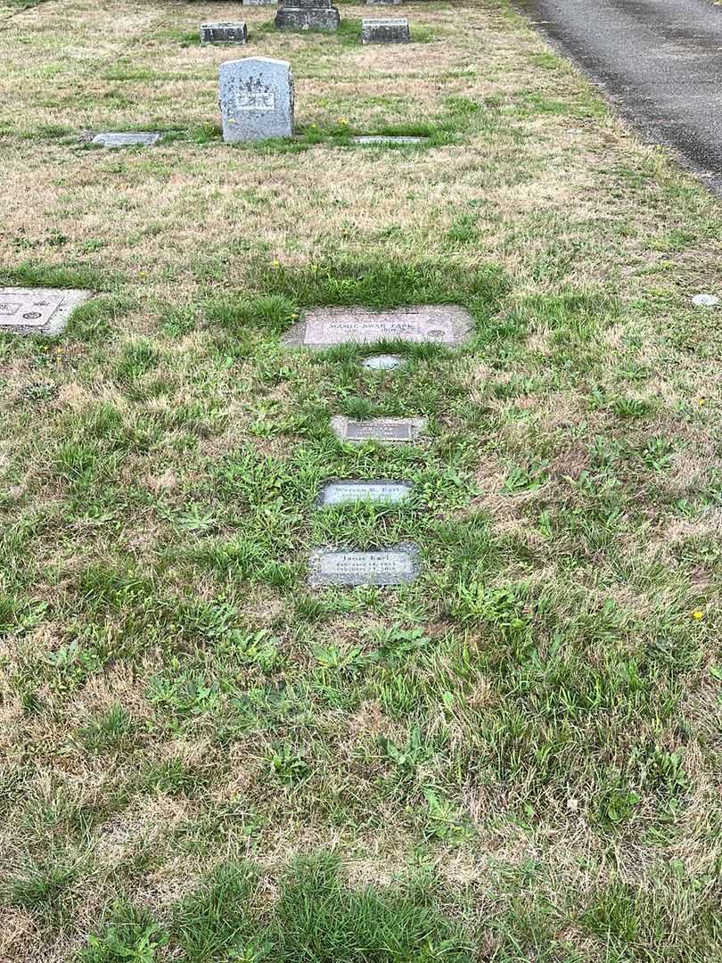 Warren Robert Earl's grave. Photo 3