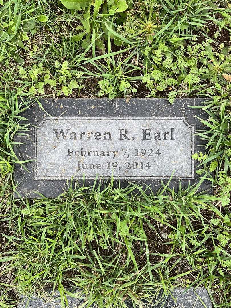 Warren Robert Earl's grave. Photo 4