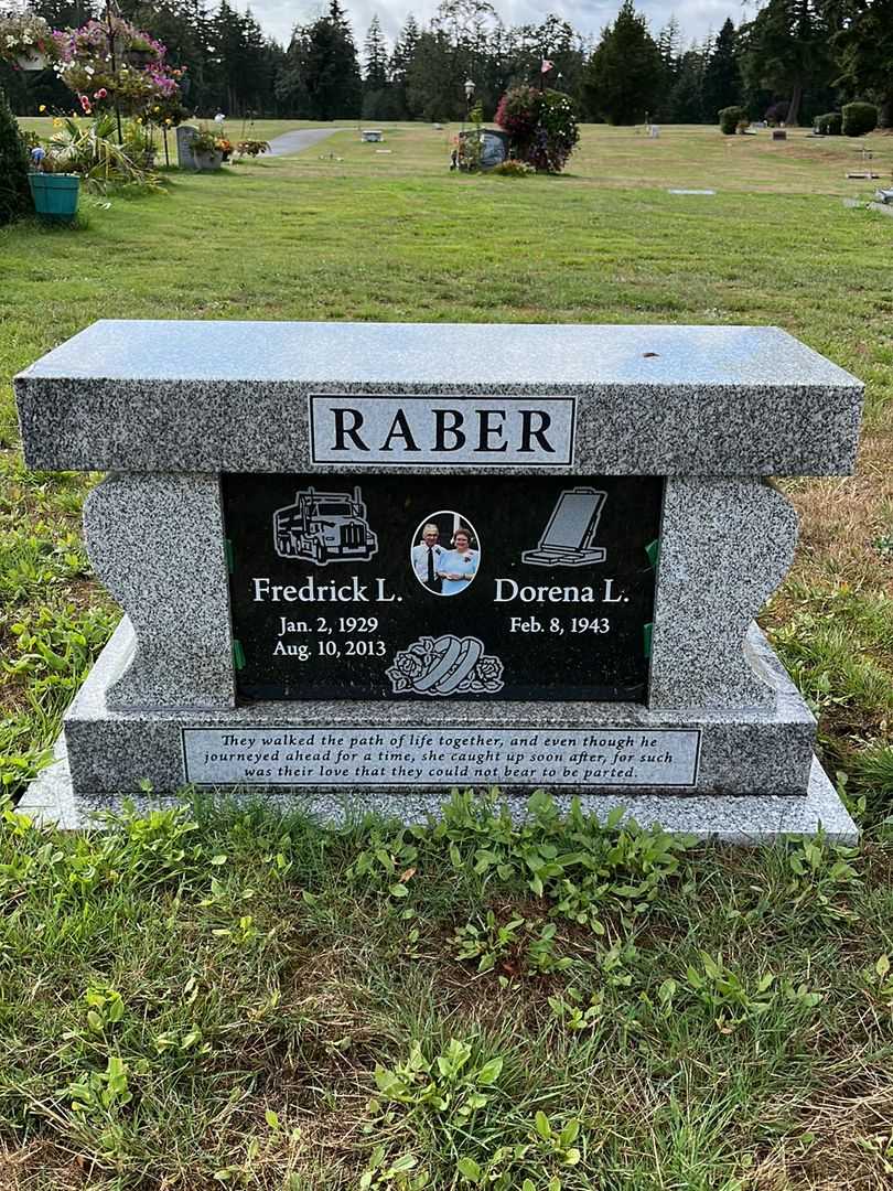 Fredrick L. Raber's grave. Photo 1