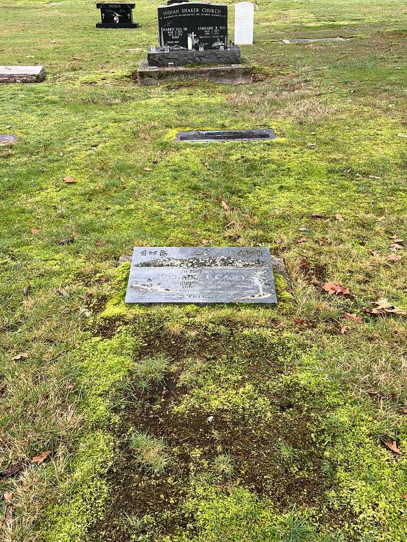 Michael James "Putter" Cagey's grave. Photo 2