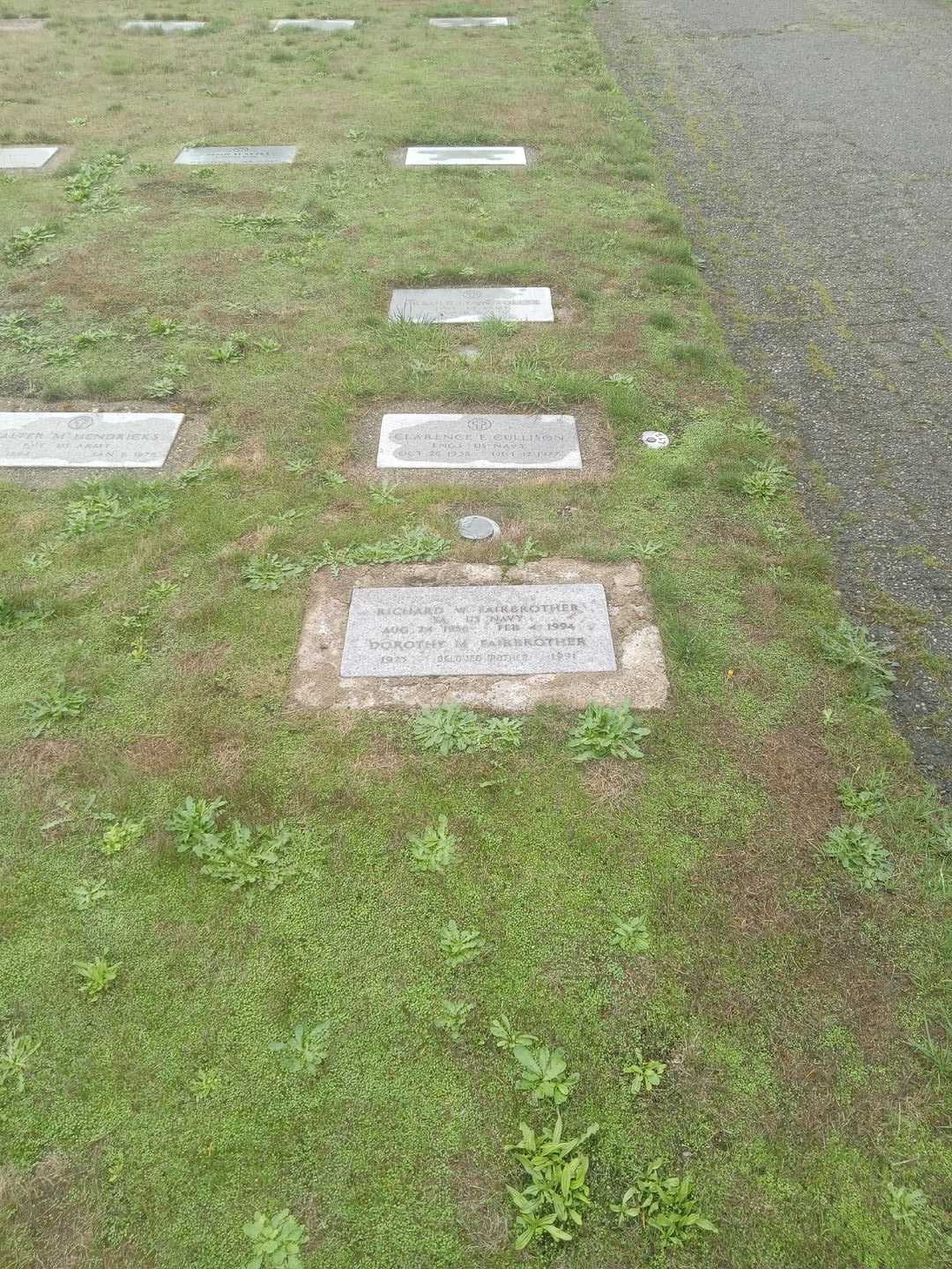 Richard W. Fairbrother's grave. Photo 2