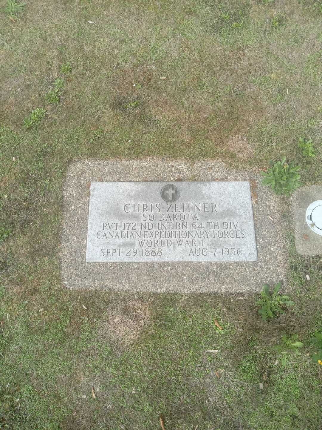 Chris Zeitner's grave. Photo 1