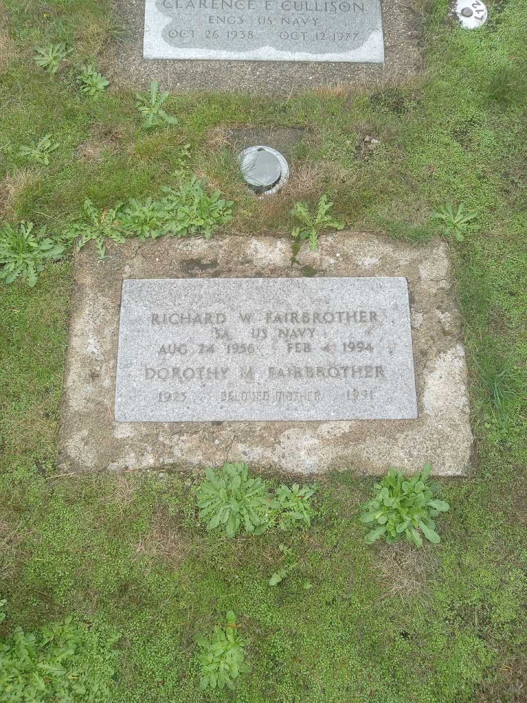 Richard W. Fairbrother's grave. Photo 1