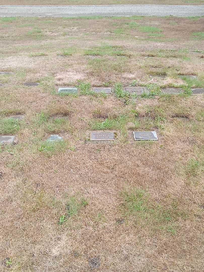 Alfred J. "Pat" Tancrell's grave. Photo 2