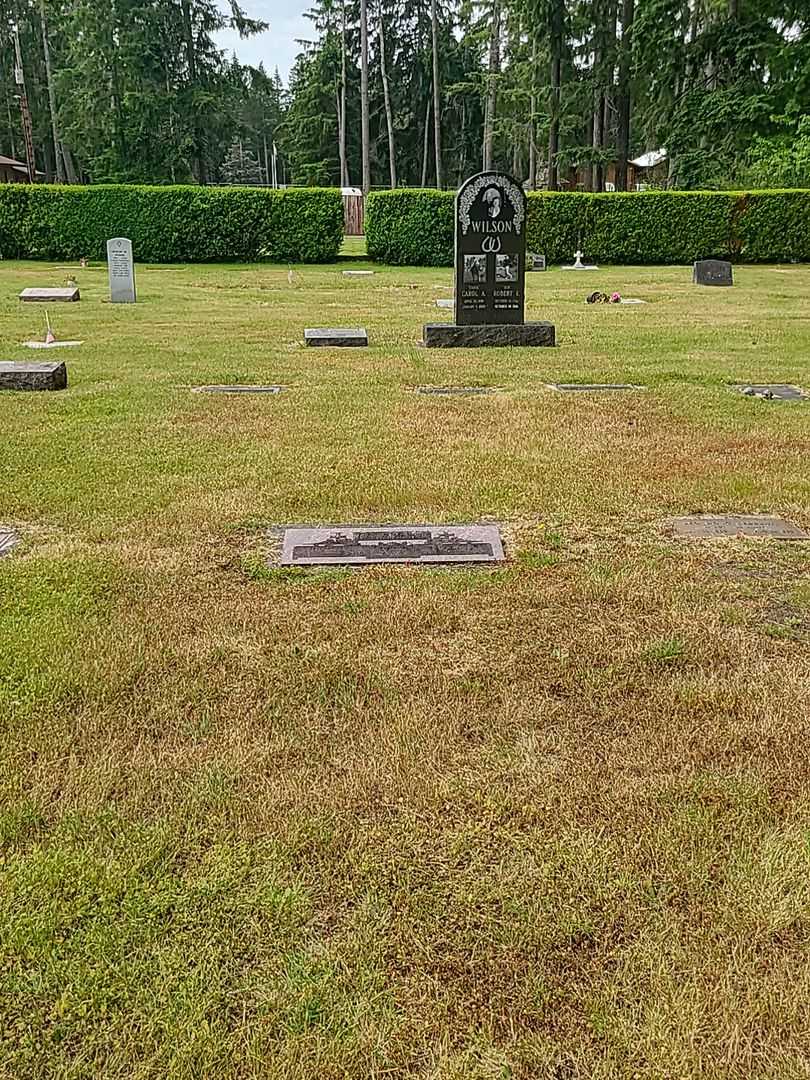 Michael James Calabrese's grave. Photo 2
