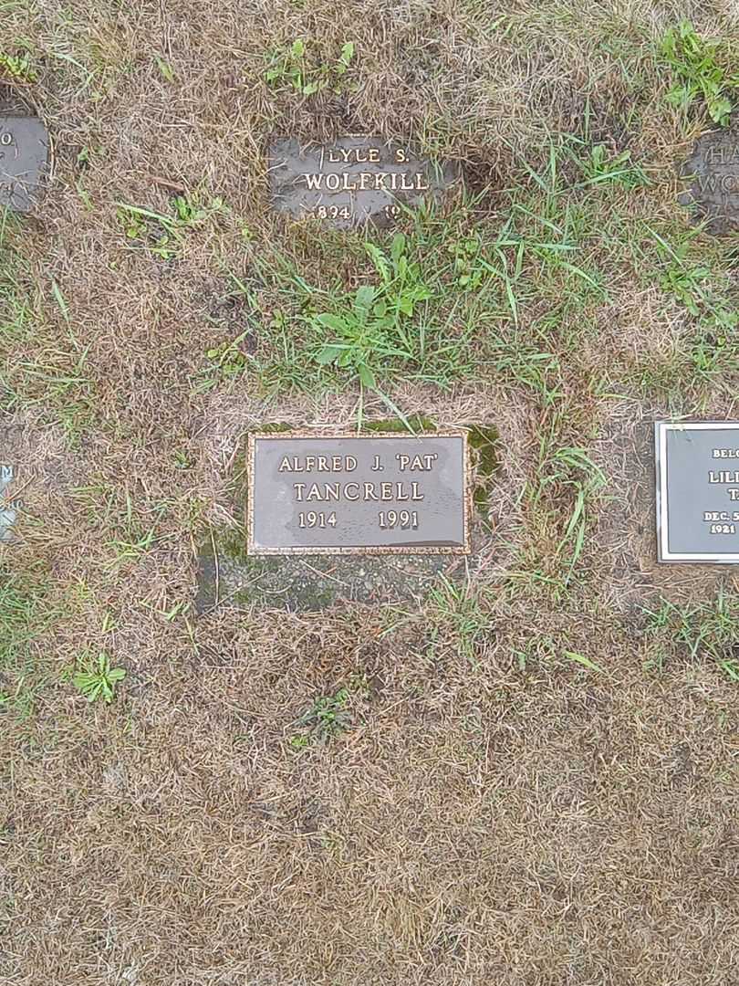 Alfred J. "Pat" Tancrell's grave. Photo 1