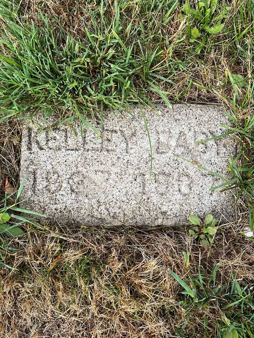 Kelley Baby's grave. Photo 1