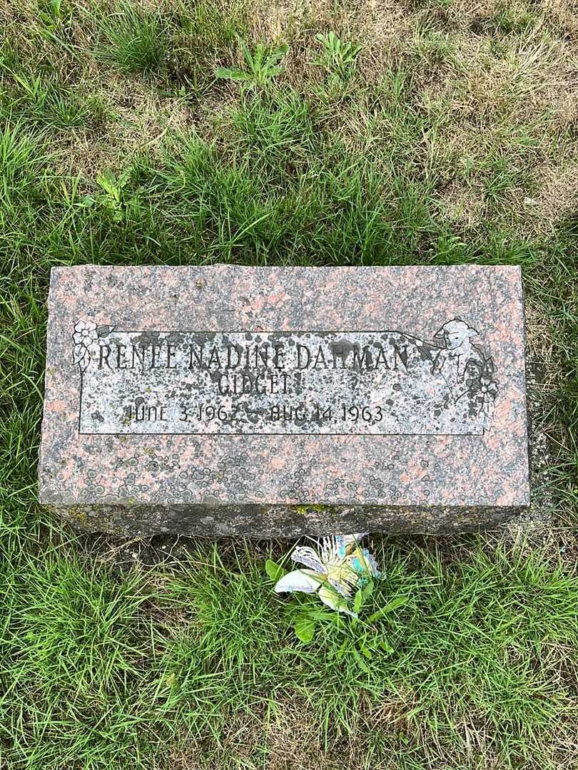 Renee Nadine "Gidget" Dahman's grave. Photo 1
