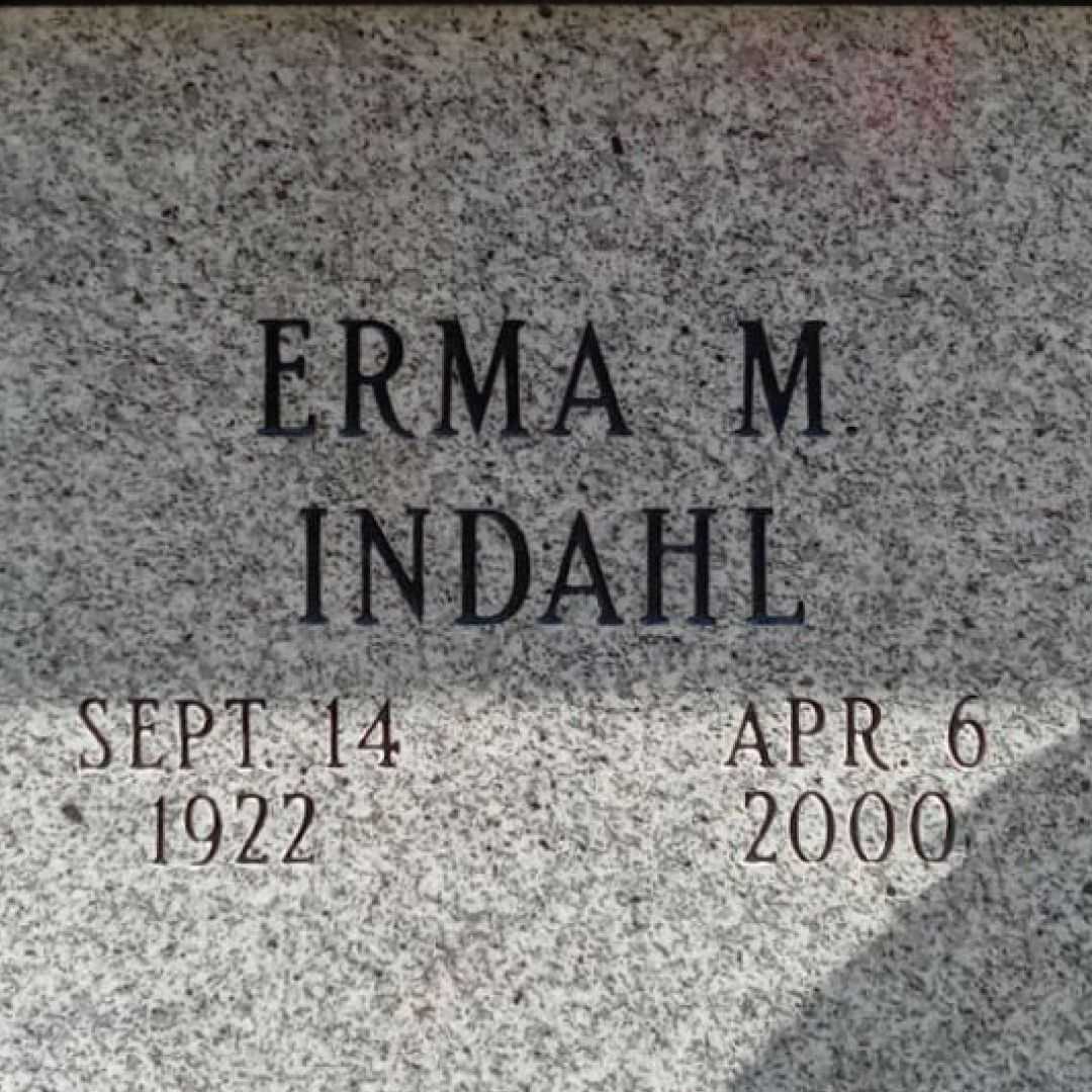Erma M. Indahl's grave