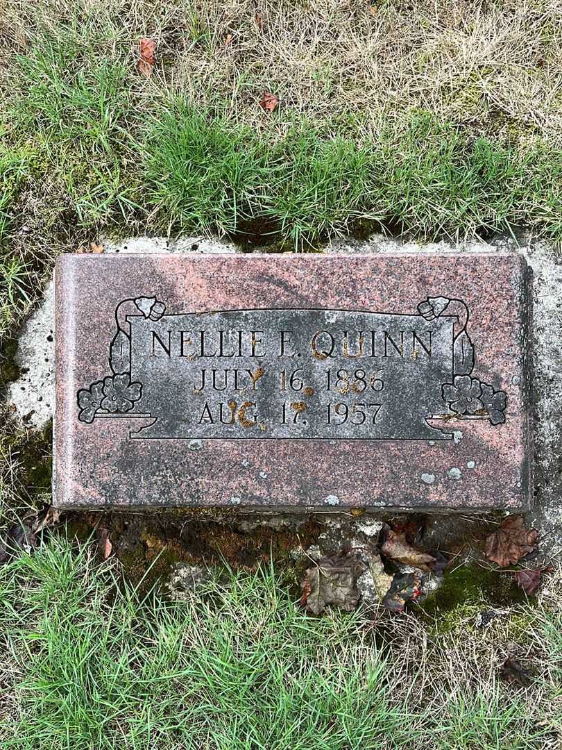 Nellie E. Quinn's grave. Photo 1