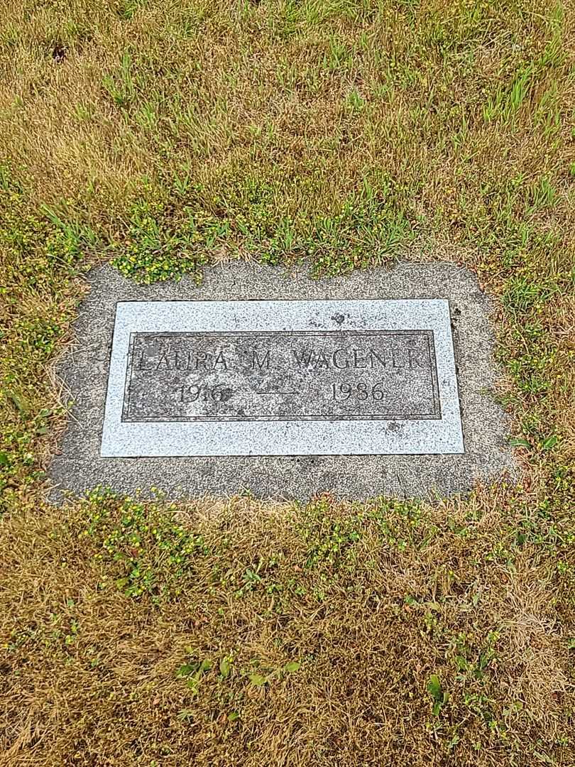 Laura Marie Wagener's grave. Photo 1