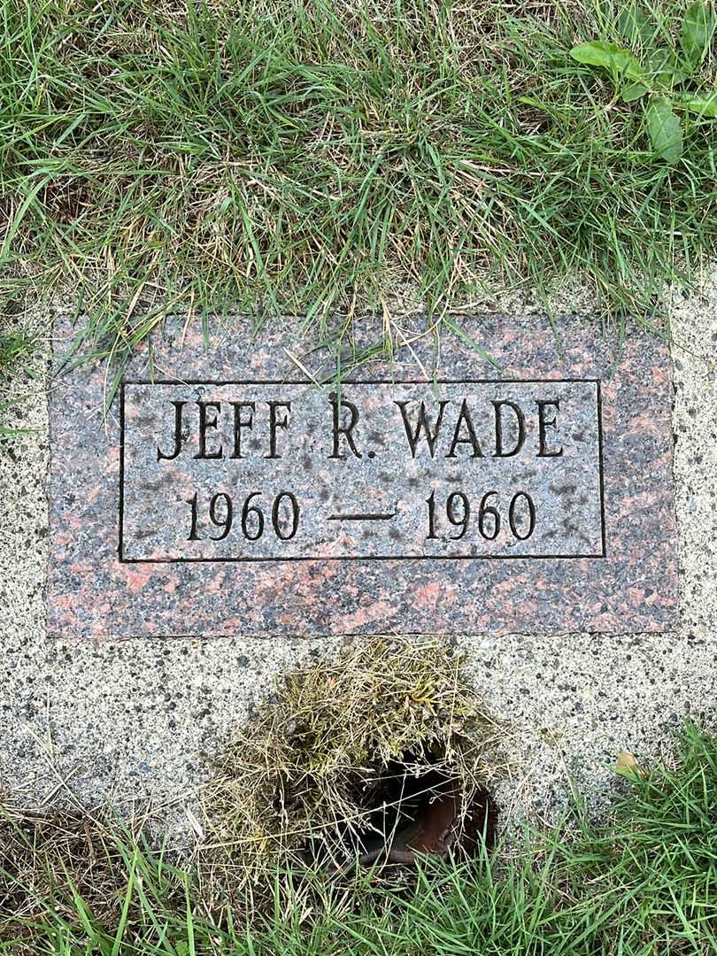 Jeffery R. "Jeff" Wade's grave. Photo 1