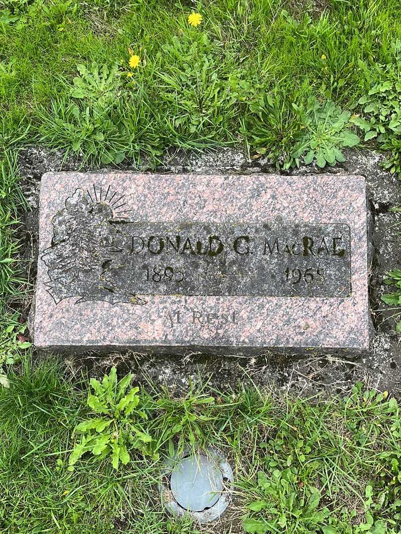 Donald G. MacRae's grave. Photo 1