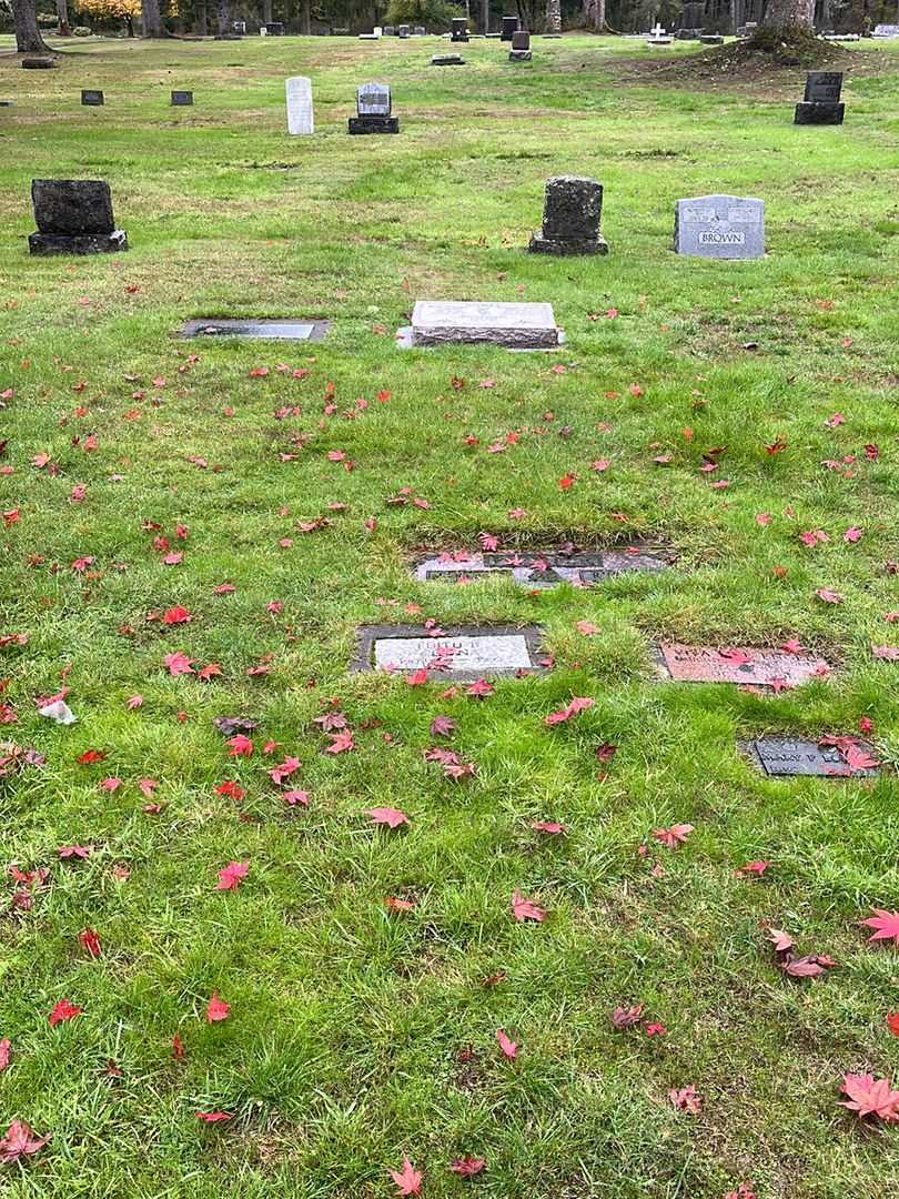 Martha C. Painter's grave. Photo 2