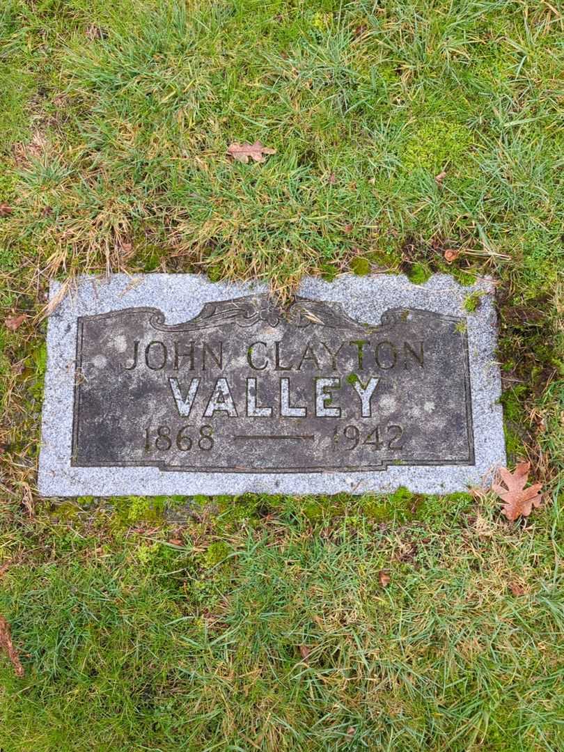 John Clayton Valley's grave. Photo 1