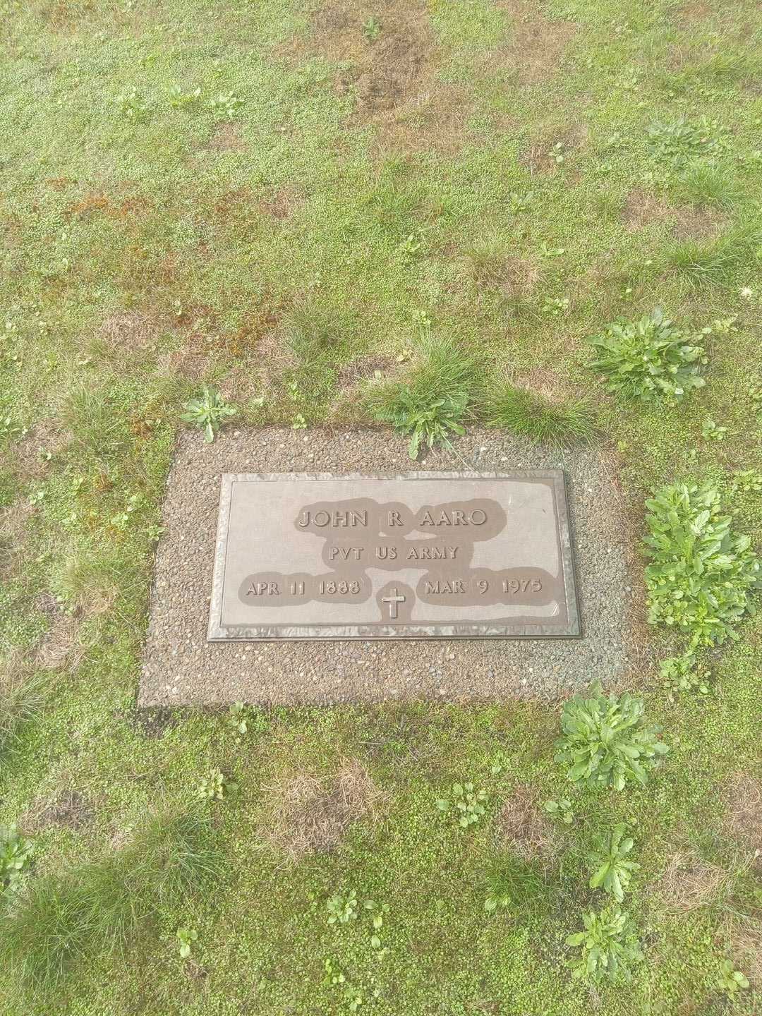 John R. Aaro's grave. Photo 1