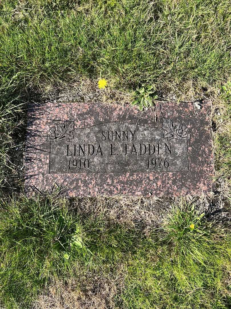 Linda Erin "Sunny" Fadden's grave. Photo 1