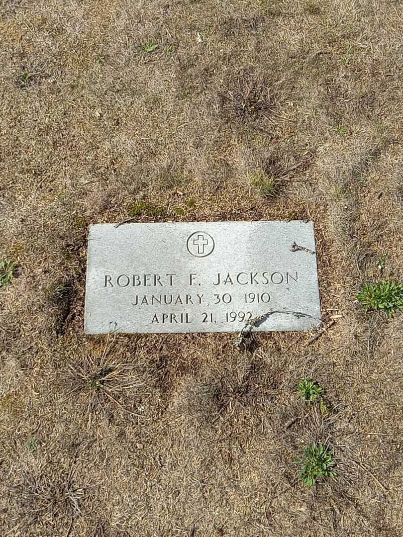 Robert F. Jackson's grave. Photo 1