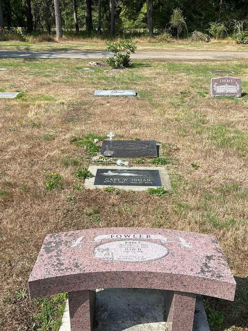 Gary W. Inman's grave. Photo 3