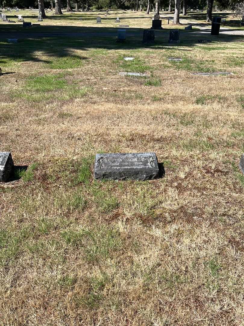 Martha Dahlstrom's grave. Photo 2