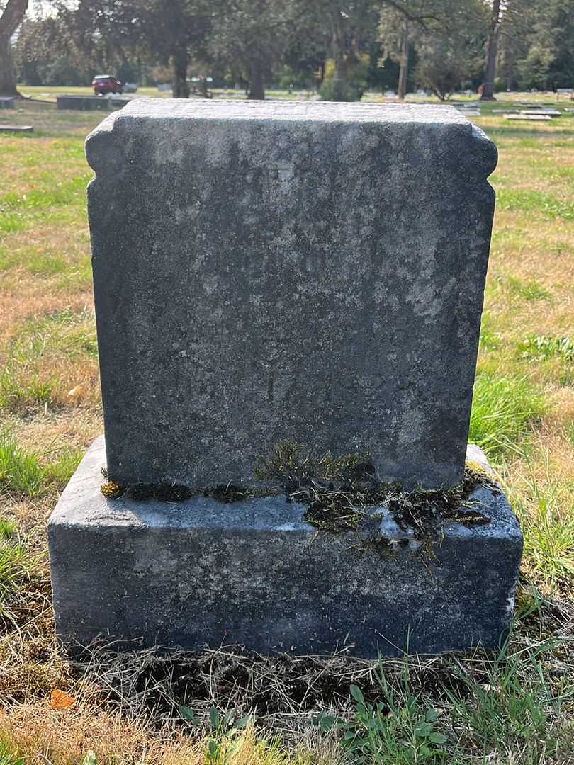Joseph J. O'Brien's grave. Photo 1