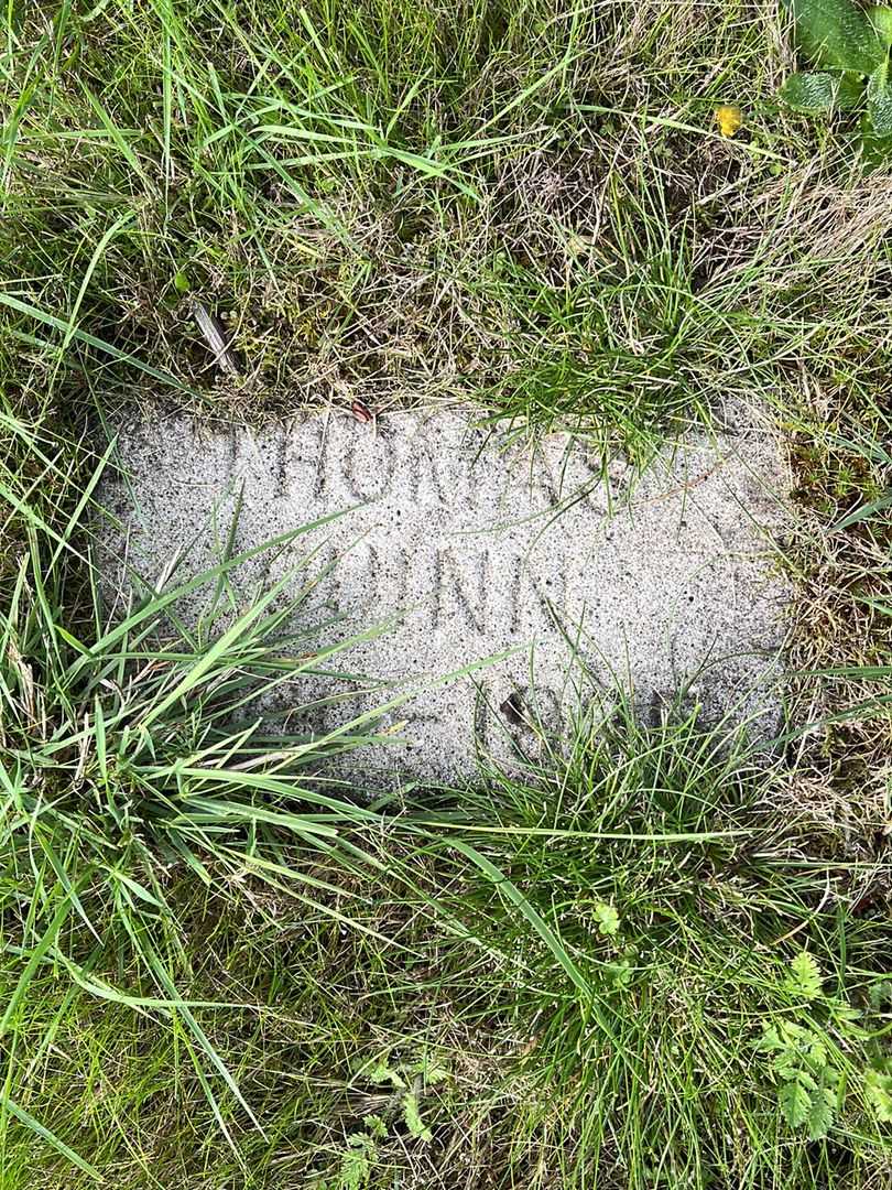 Thomas Quinn's grave. Photo 1